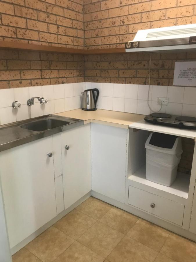 Colac Mid City Motor Inn Εξωτερικό φωτογραφία