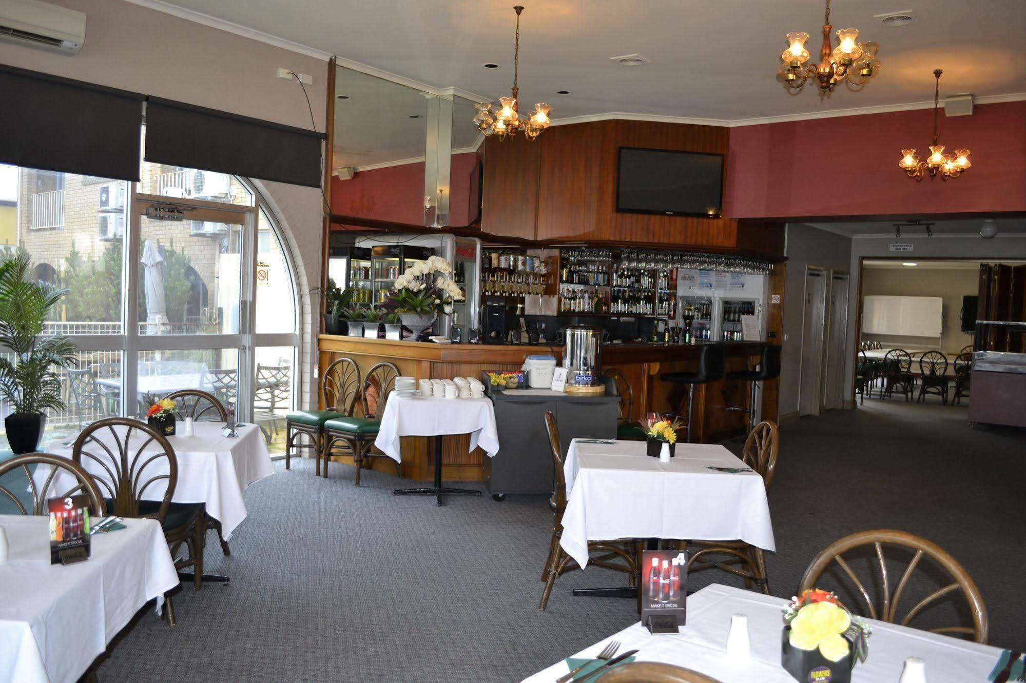 Colac Mid City Motor Inn Εξωτερικό φωτογραφία