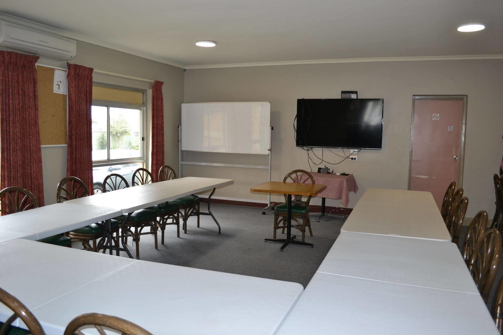 Colac Mid City Motor Inn Εξωτερικό φωτογραφία