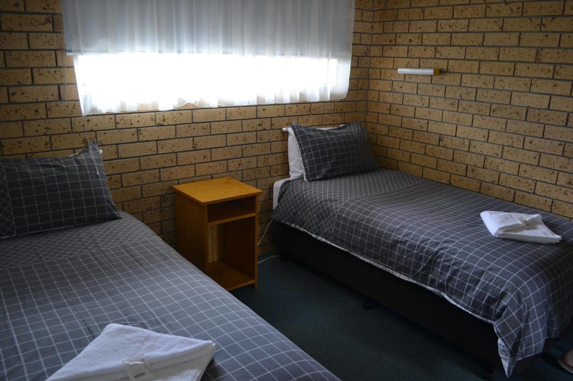 Colac Mid City Motor Inn Εξωτερικό φωτογραφία