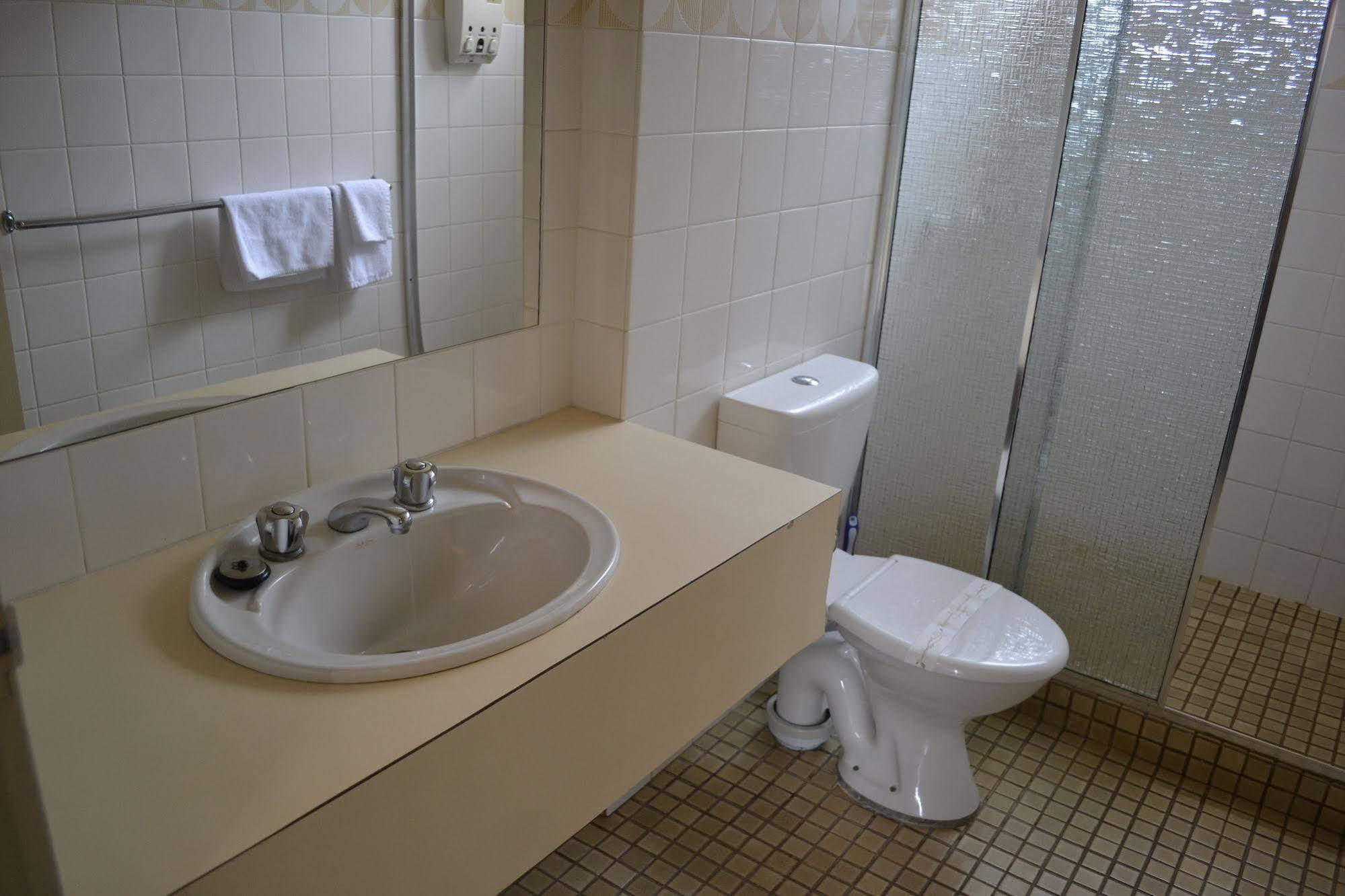 Colac Mid City Motor Inn Εξωτερικό φωτογραφία