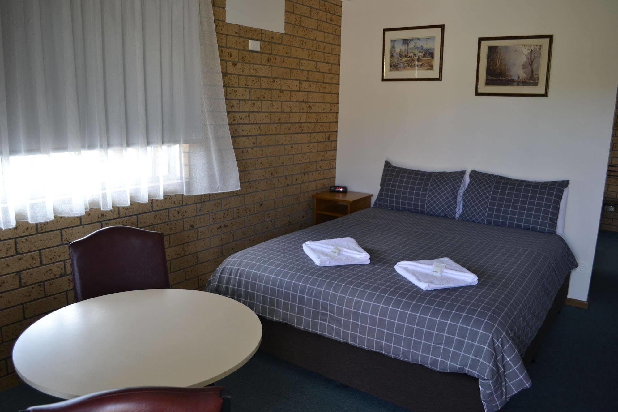 Colac Mid City Motor Inn Εξωτερικό φωτογραφία