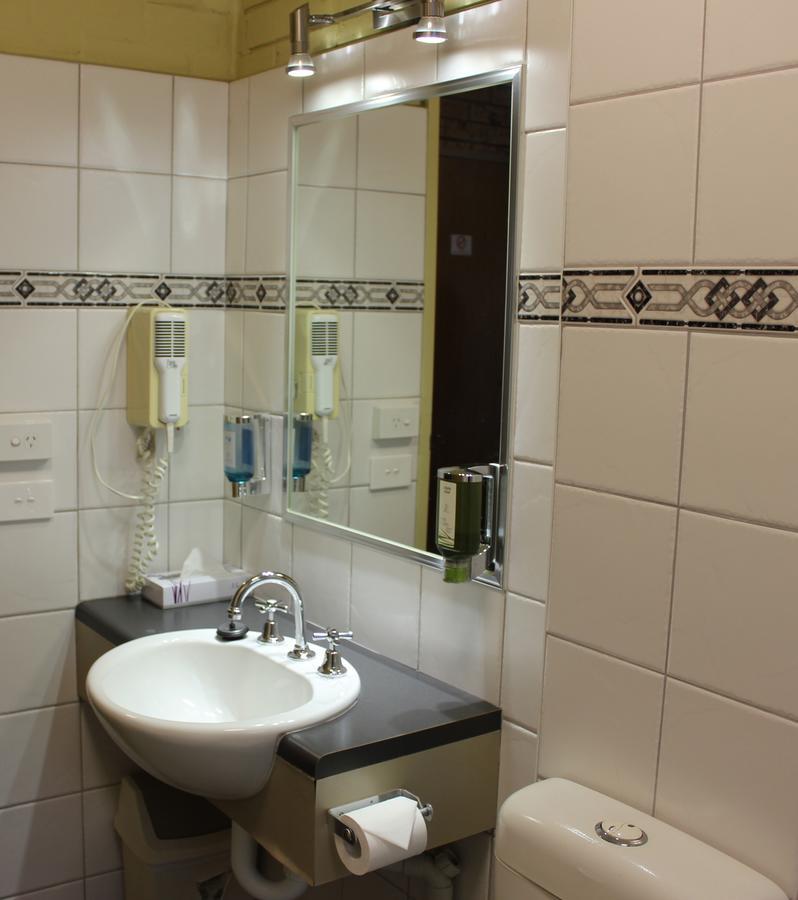 Colac Mid City Motor Inn Εξωτερικό φωτογραφία